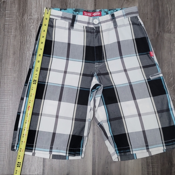 Vans Skateboard Plaid Shorts - Picture 3 of 10